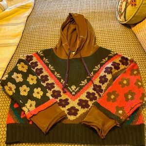 Worn once - sweater hoodie - Natural Life